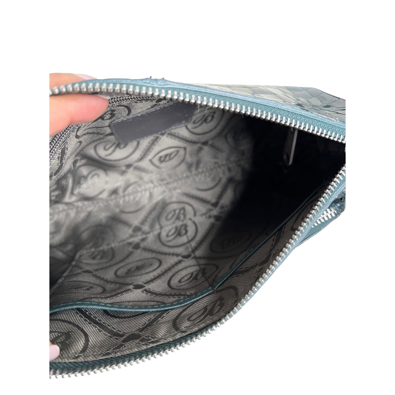 BRIGHTON Green Patent Leather Croc-Embossed Crossbody Bag W/Heart Charm