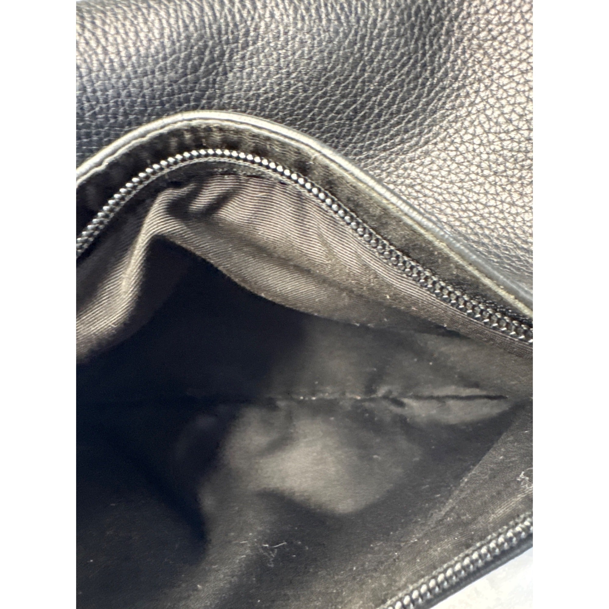 Coach Black Leather Messenger Bag With Adjustable Strap & Zip Pocket